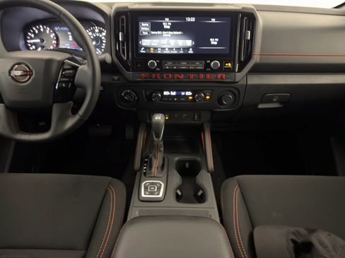 Certified 2026 Nissan Frontier PRO-4X w/ Tow Package AWD/4WD image 17