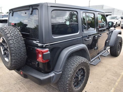 Used 2021 Jeep Wrangler Unlimited Rubicon AWD/4WD image 5