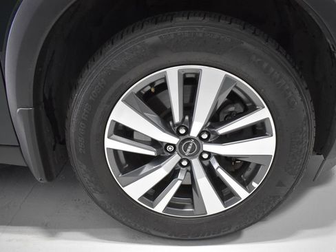 Certified 2024 Nissan Pathfinder SL AWD/4WD image 9