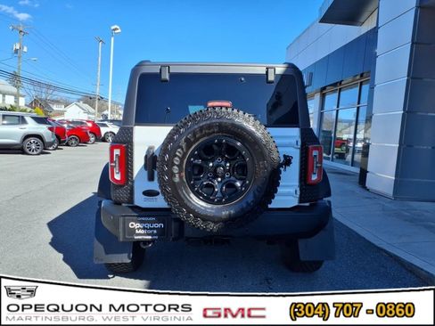 Used 2024 Ford Bronco Wildtrak image 6