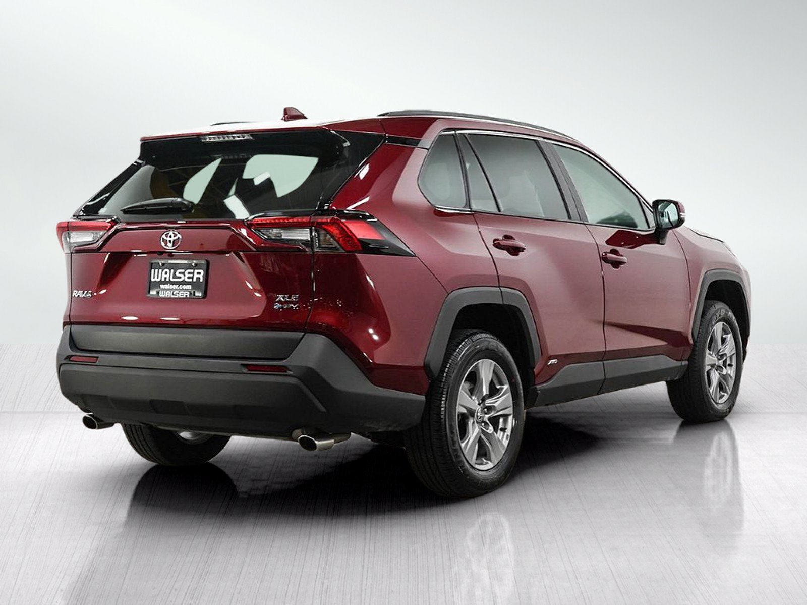 Used 2025 Toyota RAV4 XLE w/ Convenience Package AWD/4WD image 5