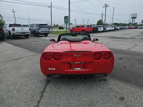Used 2006 Chevrolet Corvette Convertible w/ Preferred Equipment Group RWD image 14