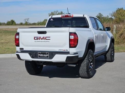 New 2026 GMC Canyon AT4X image 4