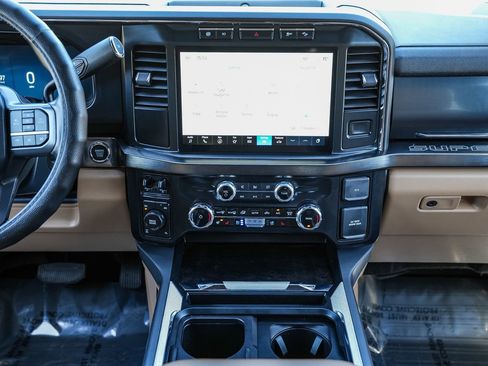 Used 2024 Ford F250 Lariat w/ Sport Appearance Package AWD/4WD image 13