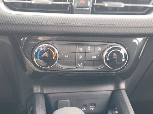 New 2026 Chevrolet TrailBlazer LT FWD image 15