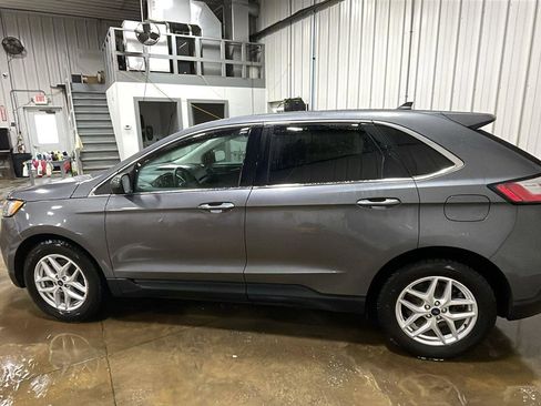 Certified 2022 Ford Edge SEL w/ Convenience Package image 7