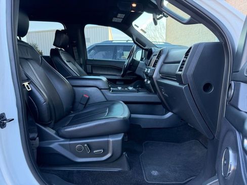 Used 2019 Ford Expedition Limited w/ Equipment Group 302A image 28