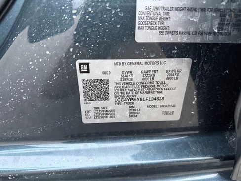 Used 2020 Chevrolet Silverado 2500 LTZ w/ LTZ Premium Package image 27