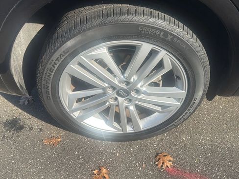 Used 2018 Audi Q5 2.0T Premium Plus w/ Premium Plus Package image 12