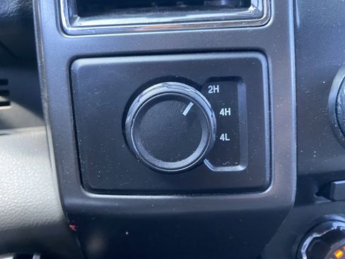 Used 2018 Ford F150 XLT image 24