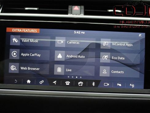 Used 2019 Land Rover Range Rover Velar R-Dynamic HSE image 43