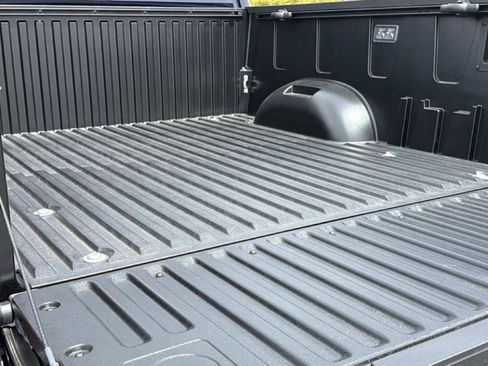 New 2026 Toyota Tundra Limited AWD/4WD image 27