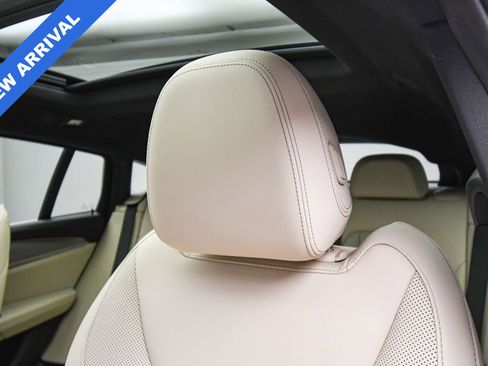 Used 2023 BMW X4 xDrive30i w/ Convenience Package image 52