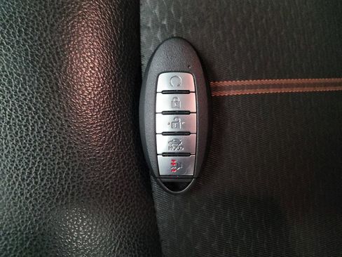 Used 2022 Nissan Altima 2.5 SR FWD image 32