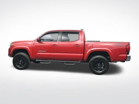 Used 2020 Toyota Tacoma SR5 image 10
