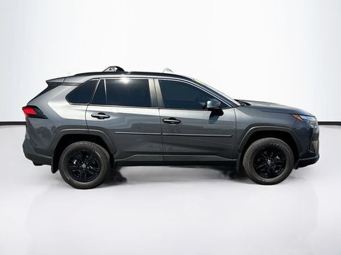 Used 2025 Toyota RAV4 XLE w/ Convenience Package FWD image 4