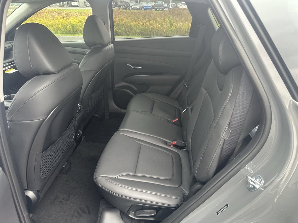 New 2026 Hyundai Tucson Limited AWD/4WD image 30