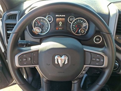 Used 2024 RAM 2500 Tradesman w/ Chrome Appearance Group image 18