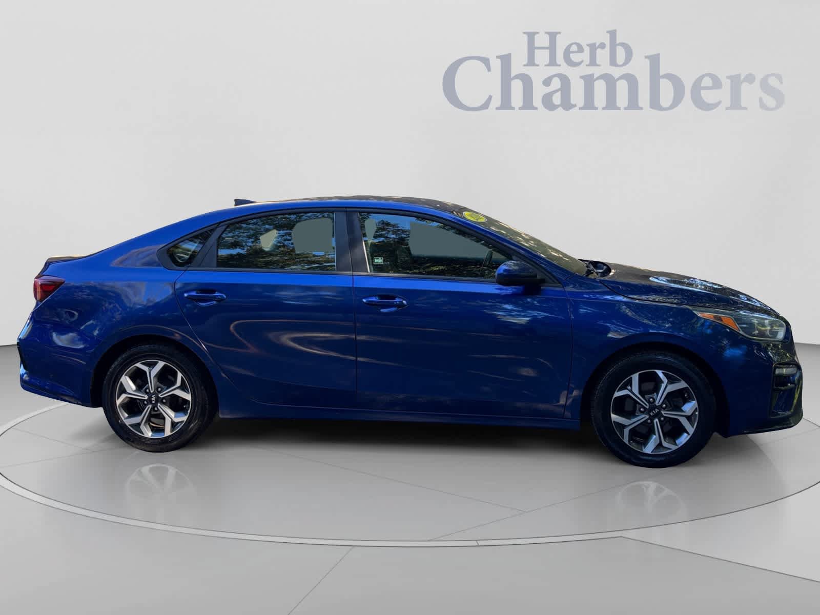Used 2019 Kia Forte LXS FWD image 5