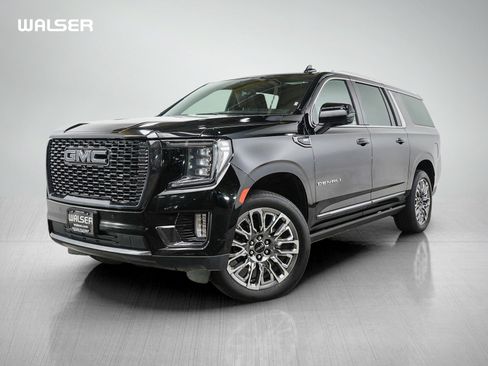 Used 2023 GMC Yukon XL Denali Ultimate w/ LPO, Floor Liner Package AWD/4WD image 1