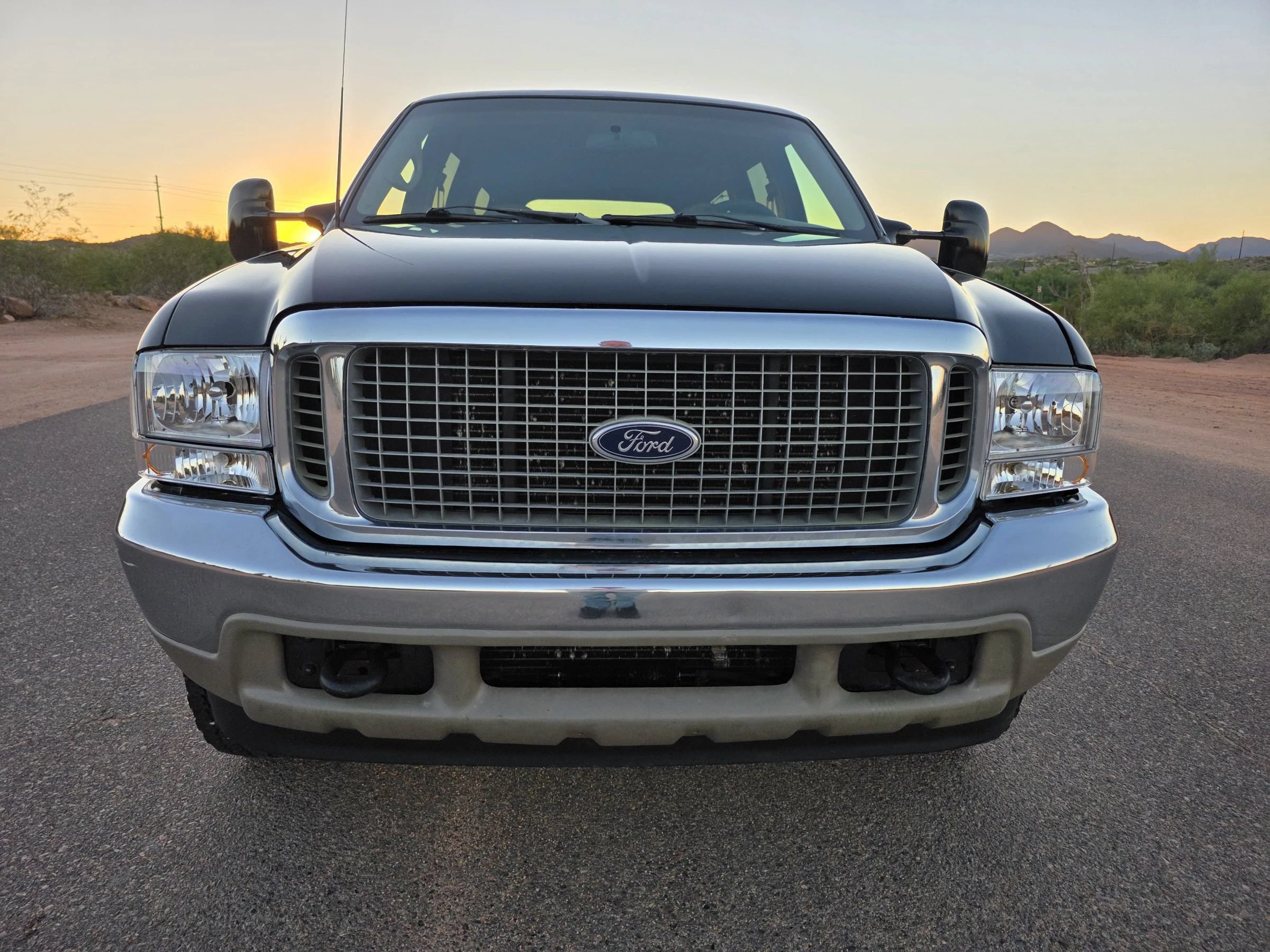 Used 2000 Ford Excursion Limited AWD/4WD image 8