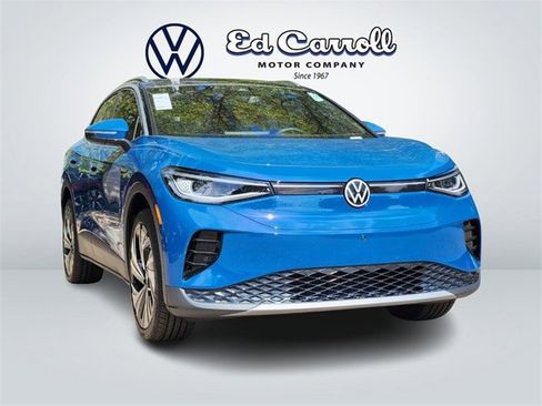 New 2025 Volkswagen Tiguan SE R-Line image 3