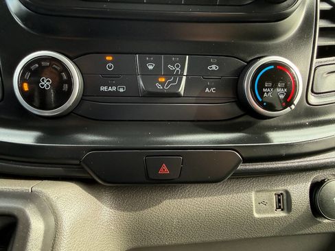 Used 2023 Ford Transit 350 XL image 37