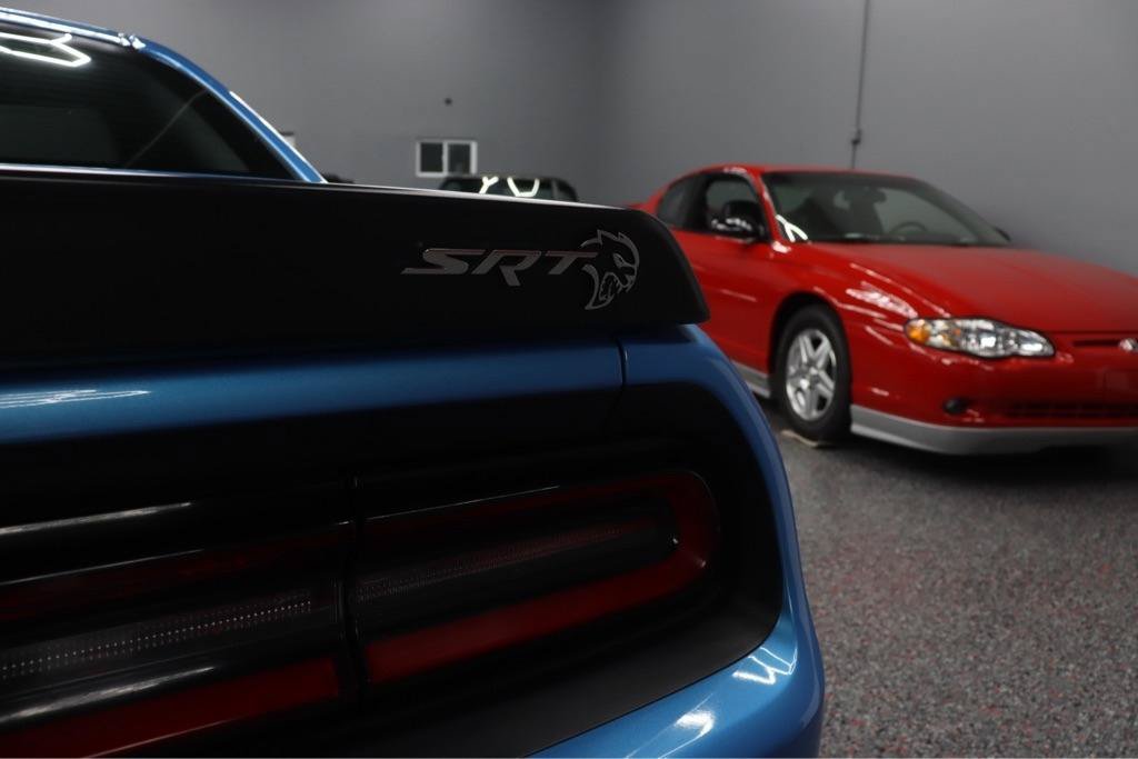 Used 2016 Dodge Challenger SRT Hellcat RWD image 7