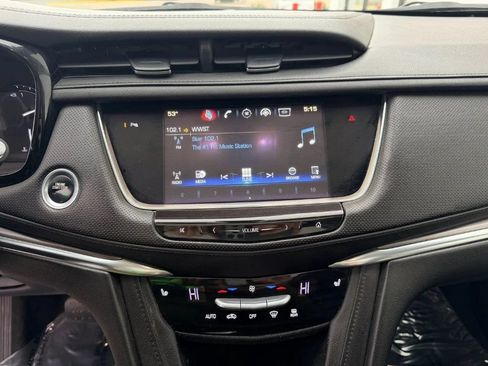 Used 2017 Cadillac XT5 Luxury w/ Driver Awareness Package AWD/4WD image 20