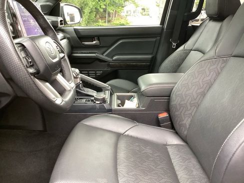 Certified 2024 Toyota Tacoma Limited w/ Limited Package (LT) AWD/4WD image 5