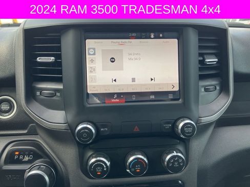 Used 2024 RAM 3500 Tradesman image 28
