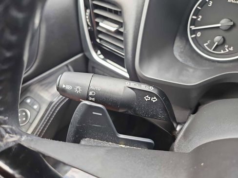 Used 2023 Nissan Rogue SL AWD/4WD image 53