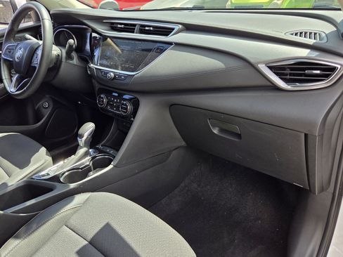 Certified 2022 Buick Encore GX Select w/ Sport Touring Package FWD image 17