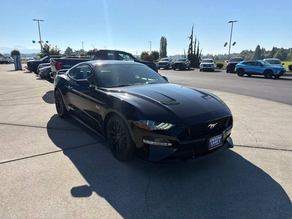 Used 2019 Ford Mustang GT Premium w/ GT Performance Package RWD image 8