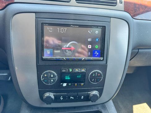 Used 2013 GMC Yukon XL SLT AWD/4WD image 29