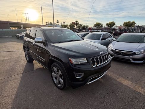 Used 2014 Jeep Grand Cherokee Limited w/ Luxury Group II RWD image 2