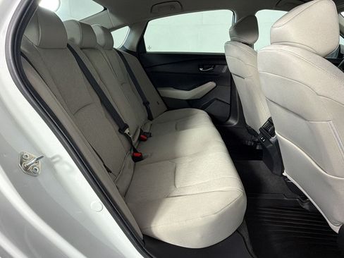 Used 2025 Honda Accord LX image 30