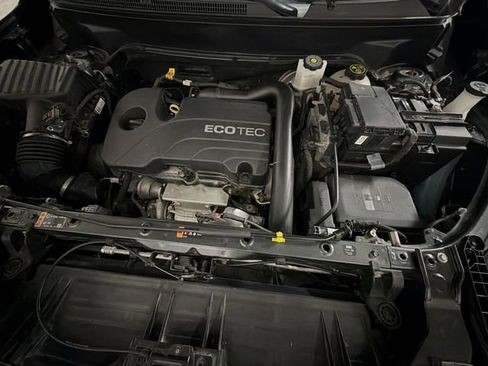 Used 2021 GMC Terrain SLT image 26