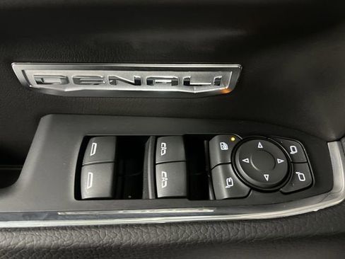Certified 2024 GMC Sierra 1500 Denali image 24