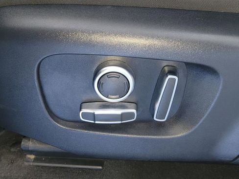 Used 2021 Land Rover Discovery Sport S image 29