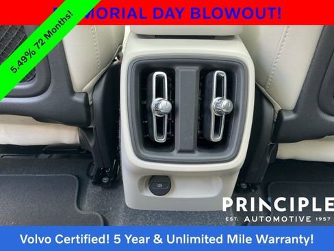 Certified 2023 Volvo XC40 B5 Plus w/ Protection Package Premier AWD/4WD image 34