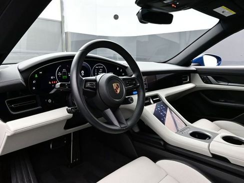 Certified 2025 Porsche Taycan AWD/4WD image 4