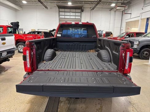 New 2026 Ford F350 Lariat w/ Black Appearance Package image 4