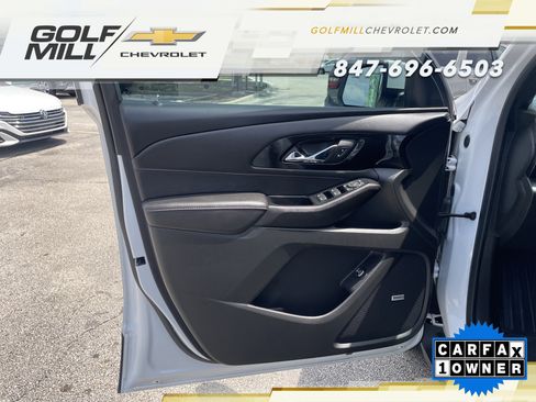 Certified 2023 Chevrolet Traverse RS FWD image 13