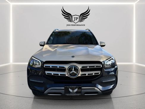 Used 2022 Mercedes-Benz GLS 450 4MATIC image 2
