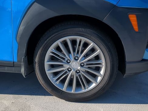 Used 2020 Hyundai Kona SEL Plus FWD image 17