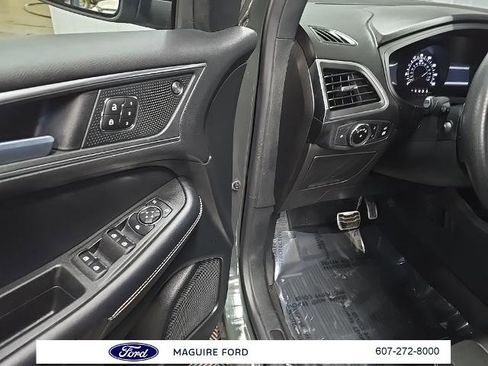 Certified 2023 Ford Edge ST w/ Cargo Accessory Package image 30