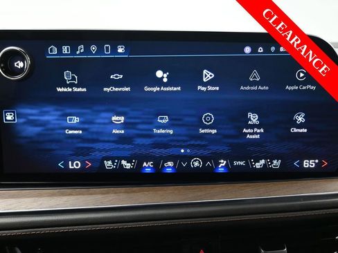 Used 2025 Chevrolet Tahoe High Country image 28