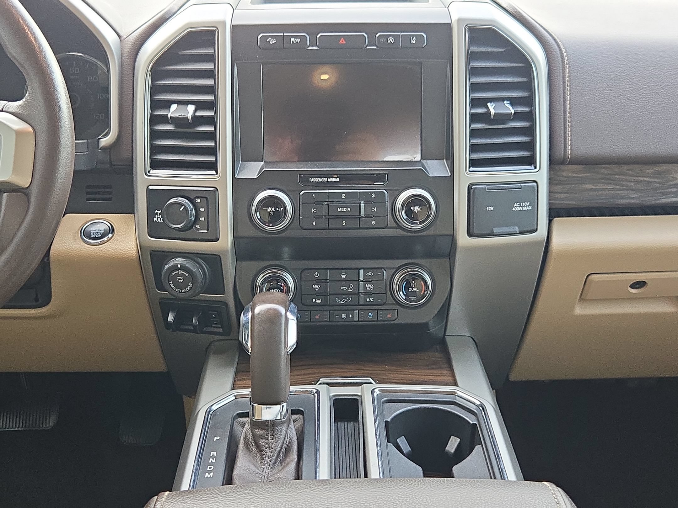Used 2020 Ford F150 Lariat w/ Equipment Group 502A Luxury AWD/4WD image 16