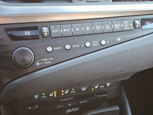 Used 2019 Lexus ES 350 Luxury image 24